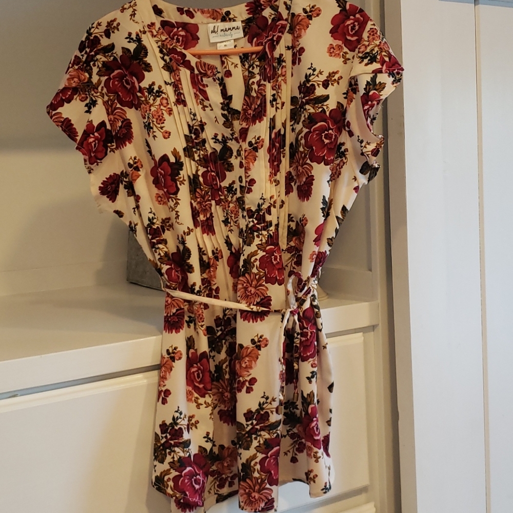Maternity blouse